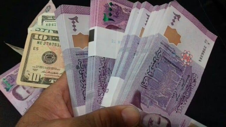 عشية عيد الفطر.. 