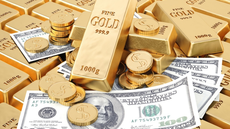 الدولار يتجاوز الـ600 ليرة.. والذهب قرب الـ22 ألف