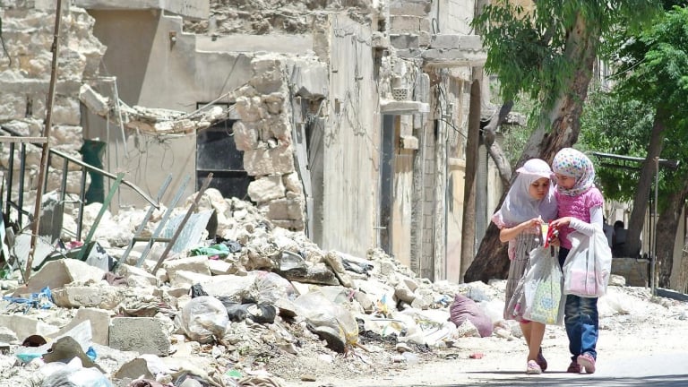  Aleppo Children Live The War Details!