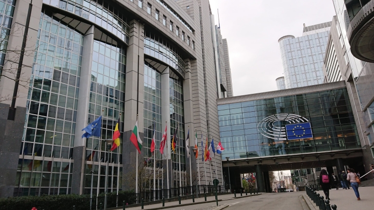 With the aim of raising $ 5 billion... The launch of the third Donors' Conference in Brussels