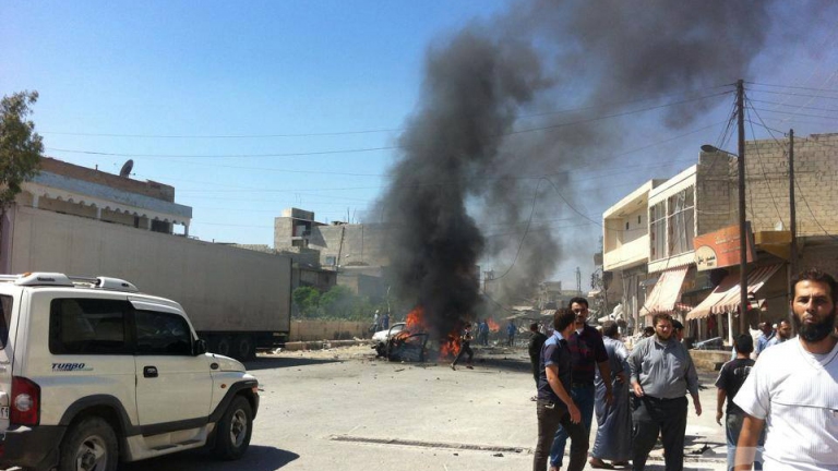 مقتل العشرات بقصف لطائرات النظام في ريف الحسكة 