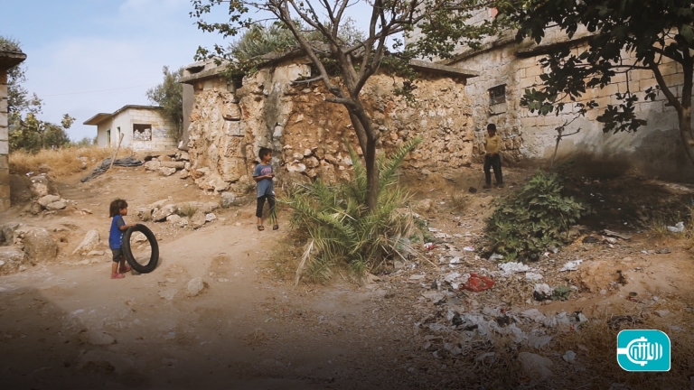 Despite its Poverty Umm Rish Hosts IDPs for Free