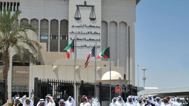 تبرعات كويتية للاجئين السوريين تذهب إلى داعش 