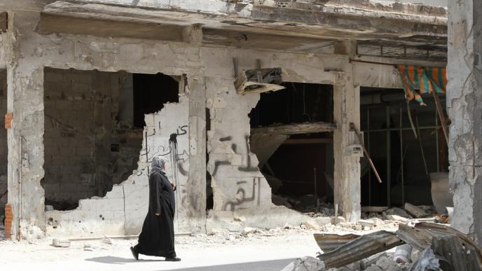 Thousands of Civilians in Rastan Waiting for the Entry of Aid