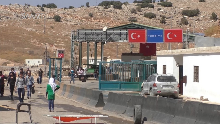تركيا تفرض قيوداً على معبر باب الهوى
