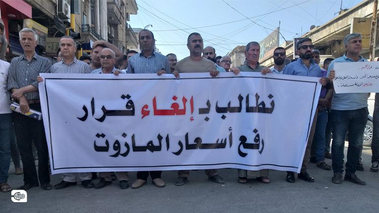 احتجاجات الأهالي في القامشلي مستمرة ضد قرار رفع أسعار المحروقات