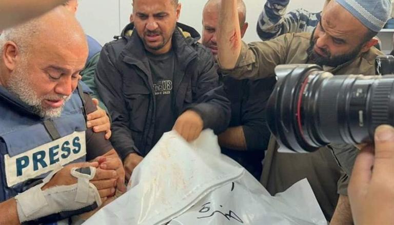 بمقتل الدحدوح وثريا.. ارتفاع عدد الضحايا الصحافيين في غزة إلى 109